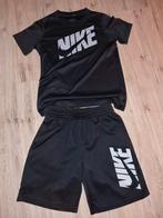 Nike sportkleding maat M, Kinderen en Baby's, Kinderkleding | Maat 164, Ophalen of Verzenden, Sport- of Zwemkleding, Zo goed als nieuw