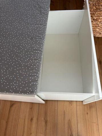 IKEA Speelgoedkist met Kussen smastad beschikbaar voor biedingen