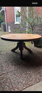 Eiken salontafel, Ophalen