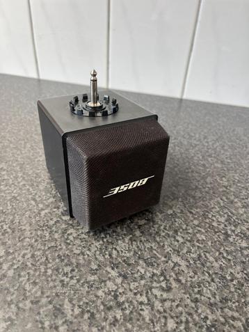Een losse Bose luidspreker , cube , speaker , box . beschikbaar voor biedingen