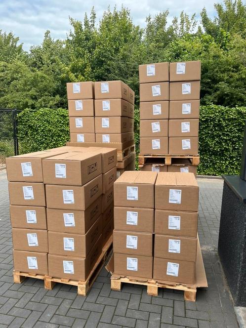 4 x Nieuw : Webasto Pure 22 kW Laadstation - 4,5 meter kabel, Auto-onderdelen, Elektronica en Kabels, Alfa Romeo, BMW, Citroën