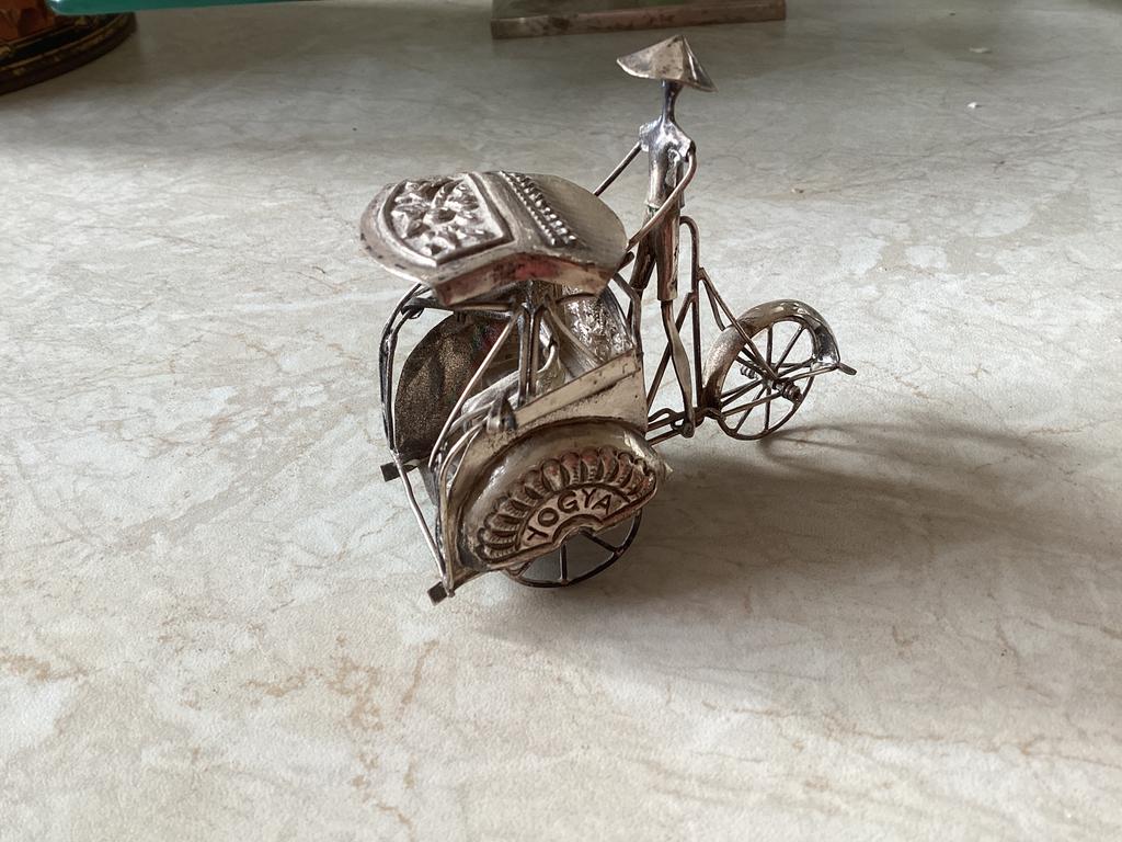 Riksja zilver hoog 7x8x3.5 cm, Ophalen of Verzenden, Zilver