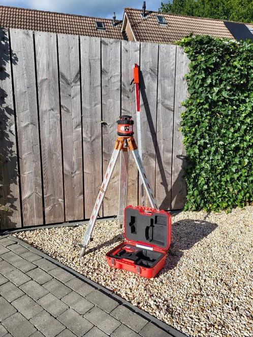 TE HUUR ‼️ Roterende laser ** huren (bouwlaser), Doe-het-zelf en Verbouw, Meetapparatuur, Gebruikt, Overige meters, Ophalen