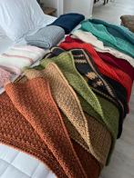 NIEUW! HANDGEMAAKT BABYDEKEN WIKKELDOEK WOL, Ophalen of Verzenden, Zo goed als nieuw, 100 cm of meer, Deken