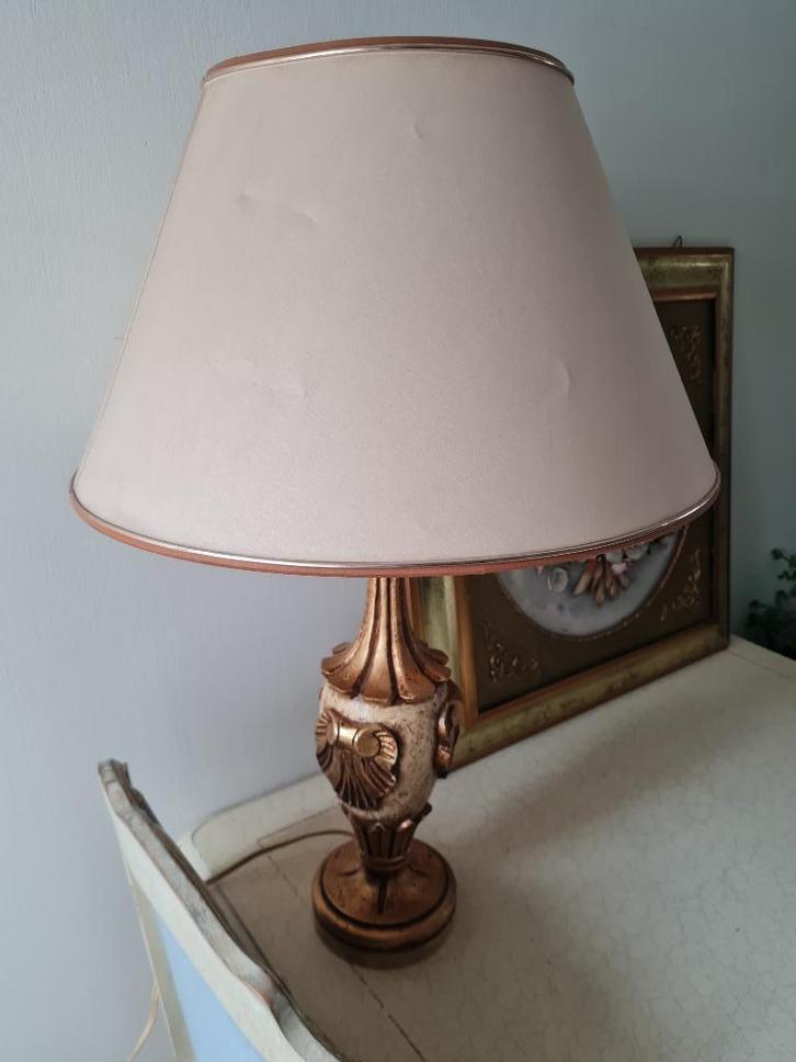 Zeer oude tafellamp Bois dore foto 1 t/m 4, Antiek en Kunst, Curiosa en Brocante, Ophalen of Verzenden