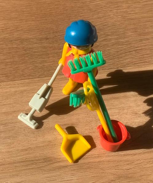 Playmobil 3315 schoonmaakster compleet – vintage jaren ’70, Kinderen en Baby's, Speelgoed | Playmobil, Zo goed als nieuw, Complete set