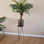 Hoge plantentafel / windlicht op voet van PTMD 70% korting, Huis en Inrichting, Woonaccessoires | Kandelaars en Kaarsen, Ophalen