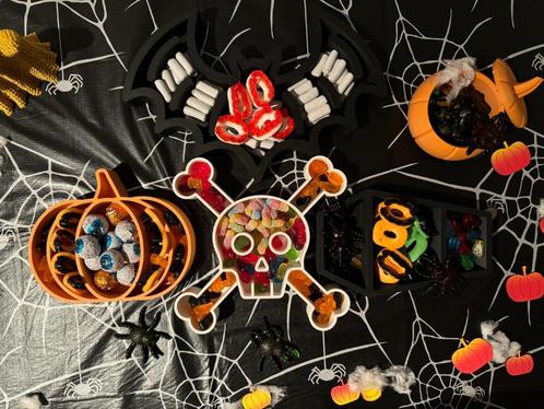 halloween dienblad, display voor lekkernijen, decoratie, Hobby en Vrije tijd, Feestartikelen, Nieuw, Versiering, Halloween of Griezel