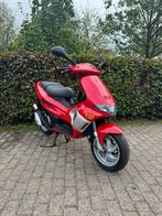 ⭐️Gilera runner 50cc 2 takt darkdream rood Brom kenteken⭐️, Fietsen en Brommers, Ophalen, Tweetakt, Overige modellen, Zo goed als nieuw