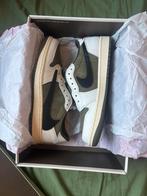 Nike air jordan 1 Low travis scott medium olive, Kleding | Heren, Schoenen, Overige kleuren, Nieuw, Ophalen of Verzenden, Sneakers of Gympen