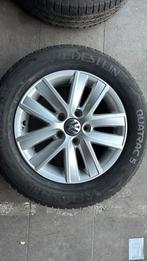 Lichtmetaal velgen Volkswagen 15 inch 195/65R15 2K5601025, Auto-onderdelen, Ophalen, 15 inch, Band(en), 195 mm