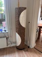 Vloerlamp van natuurlijke materialen, Huis en Inrichting, Lampen | Vloerlampen, Ophalen of Verzenden, Zo goed als nieuw, 150 tot 200 cm