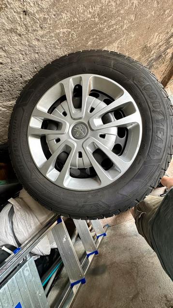 Peugeot Expert winter Banden en velgen - Goodyear Ultra Grip beschikbaar voor biedingen