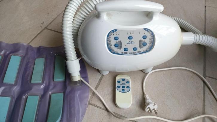 Bubbelmat van Montiss voor ligbad - Bath Spa - Bubbelbad, Huis en Inrichting, Badkamer | Badkamermeubels, Nieuw, Overige typen