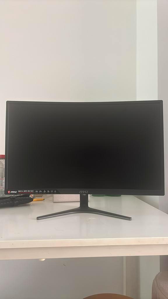 MSI Optix G241VC, Computers en Software, Monitoren, Zo goed als nieuw, 61 t/m 100 Hz, HDMI, VGA, Gaming, Curved, Kantelbaar, VA