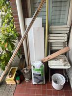 GRATIS DIVERSEN: cement, IKEA planken, latten, tuinstoeltjes, Doe-het-zelf en Verbouw, Hout en Planken, Ophalen, Minder dan 25 mm