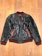 Vintage Chevignon Leren Varsity Collegejack Zwart/Oranje M, Kleding | Heren, Chevignon, Maat 48/50 (M), Zwart, Ophalen of Verzenden