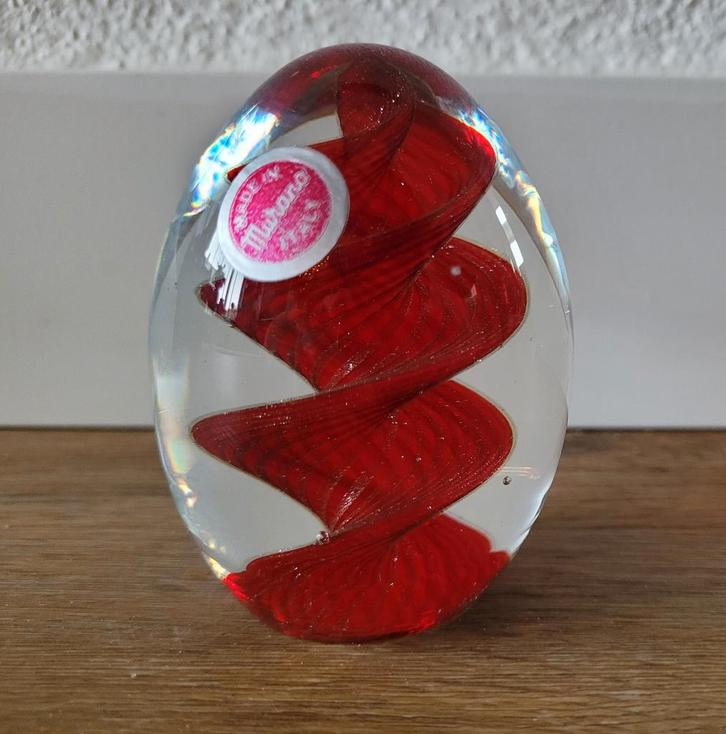 Eivormige Murano glazen Presse-papier blank/rood, Antiek en Kunst, Antiek | Glas en Kristal, Ophalen of Verzenden