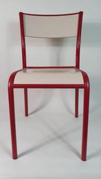 Retro stoel, schoolstoel, rood frame, wit hout zitting. S33, Huis en Inrichting, Stoelen, Tweedehands verkoop, Tweedehands verkoop