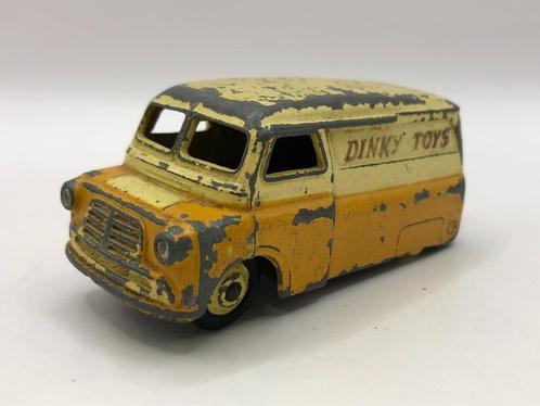 Dinky Toys 482 Bedford Van geel+oranje -SLECHT- M10, Hobby en Vrije tijd, Modelauto's | 1:43, Gebruikt, Auto, Dinky Toys, Ophalen of Verzenden