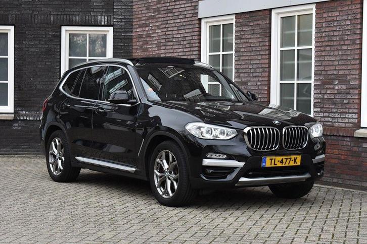 BMW X3 xDrive20i High Executive/4WD/Panoramadak Wij zijn op, Auto's, BMW, Bedrijf, X3, 4x4, ABS, Airbags, Alarm, Bluetooth, Climate control