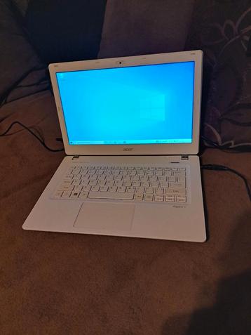 Acer Aspire one V3. i3 4e generatie  beschikbaar voor biedingen