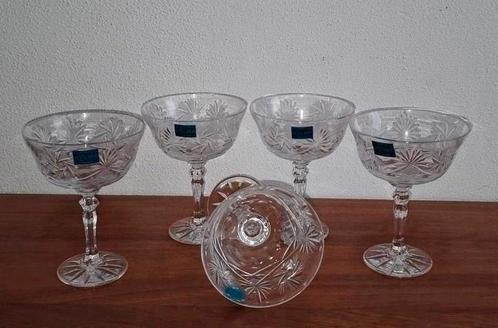 Vintage set van 5 kristallen champagneglazen coupesglazen, Antiek en Kunst, Antiek | Glas en Kristal, Ophalen of Verzenden
