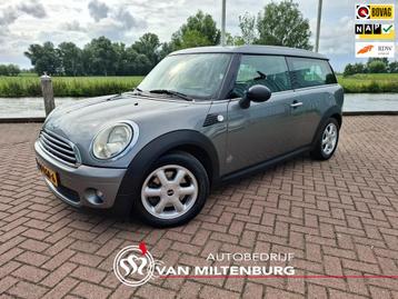 Mini Mini Clubman 1.4 One Business Line Airco Cruise Navi Tr beschikbaar voor biedingen