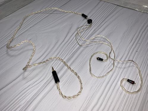 ISN audio S4 mmcx - 2,5 mm hoofdtelefoonkabel (ruilen/uitver, Audio, Tv en Foto, Audiokabels en Televisiekabels, Zo goed als nieuw