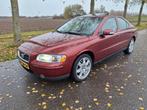 Volvo S60 2.4 Drivers Edition 2008 Rood 160pk, Auto's, Voorwielaandrijving, 74 €/maand, Zwart, S60