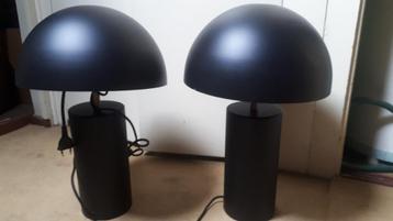 Set buro- of schemerlampen beschikbaar voor biedingen