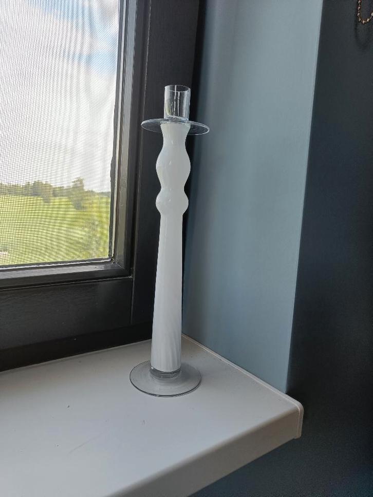 Kandelaar opaline glaswerk swirl murano stijl, Huis en Inrichting, Woonaccessoires | Kandelaars en Kaarsen, Zo goed als nieuw