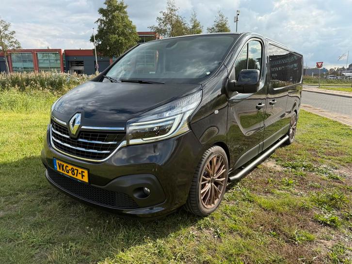 Renault Trafic dubbele cabine 2021 Automaat lease 399 pmnd, Auto's, Bestelauto's, Bedrijf, Te koop, ABS, Achteruitrijcamera, Airbags