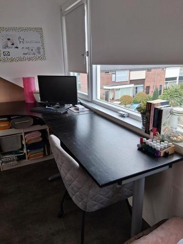 Ikea bureau hoek en verlenging bruin