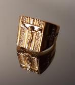 Ring met kruis - 70-80% korting., 20 of groter, Nieuw, Dame of Heer, Goud