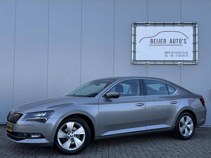 Skoda Superb 1.4 TSI ACT Ambition Business Apple Carplay/Cli, Auto's, Skoda, Bedrijf, Te koop, Superb, ABS, Airbags, Airconditioning