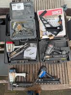 Tacker / spijkerpistool / nietmachine / schiethamer, Ophalen of Verzenden, Zo goed als nieuw