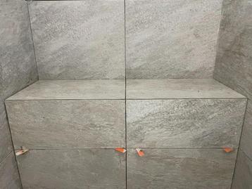 Toilet & Badkamer Tegelwerk / Topkwaliteit / Jolly & Verstek beschikbaar voor biedingen