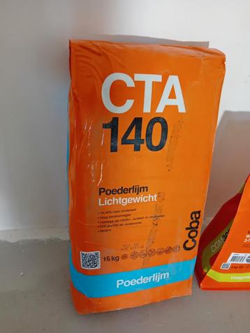 Tegellijm en voeg beschikbaar voor biedingen
