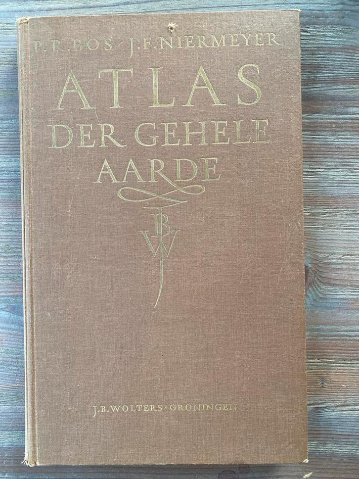 Atlas der Gehele Aarde - J.B. Wolters, Boeken, Atlassen en Landkaarten, Gelezen, Bosatlas, Nederland, 1800 tot 2000, Ophalen of Verzenden