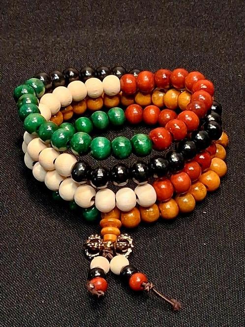 Sandelhouten meerkleurige kralen Mala gebedsketting, Sieraden, Tassen en Uiterlijk, Armbanden, Nieuw, Overige materialen, Met bedels of kralen