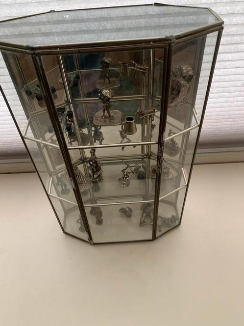 Vintage 8-hoekig koperen glazen vitrinekastje,  jaren 50/60, Antiek en Kunst, Antiek | Glas en Kristal, Ophalen of Verzenden