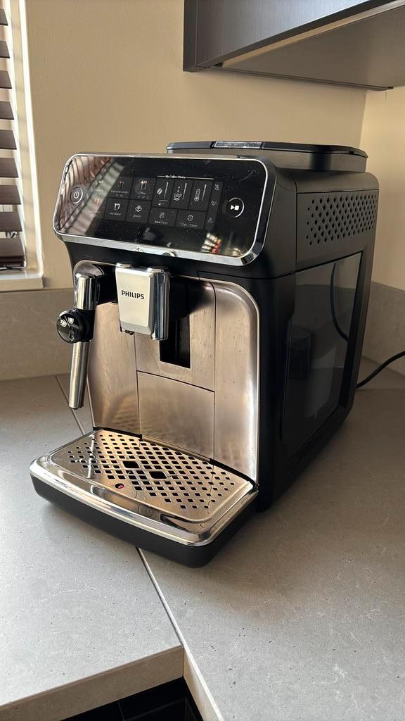 Philips Espressomachine 3300serie, Witgoed en Apparatuur, Koffiezetapparaten, Gebruikt, Gemalen koffie, Koffiebonen, Espresso apparaat