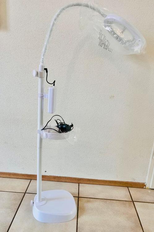 Purelight daglicht Loeplamp 3 in 1 Nieuw!!, Hobby en Vrije tijd, Vergrootglazen, Loepen en Loeplampen, Nieuw, Loeplamp, Ophalen of Verzenden