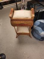 Vintage Rotan Krukje met 2 Niveaus, Ophalen