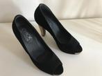 Chick on a Mission - Zwarte suède pumps maat 38, Pumps, Chick on a Mission, Zwart, Nieuw