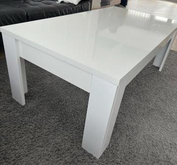 salontafel hoogglans 122x65cm beschikbaar voor biedingen