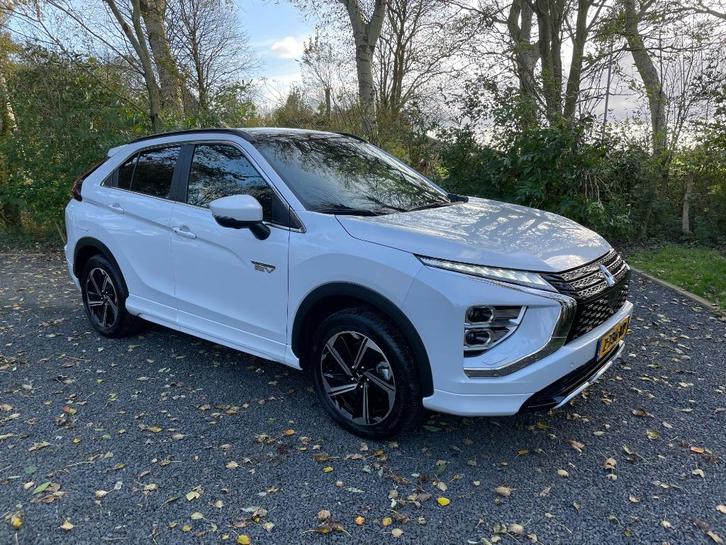 Mitsubishi Eclipse Cross 2.4 Phev Instyle Trekhaak Panorama, Auto's, Mitsubishi, Bedrijf, Eclipse Cross, 360° camera, 4x4, ABS