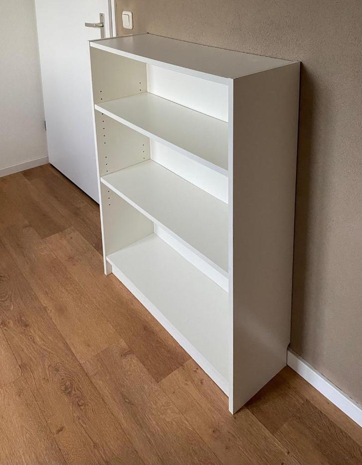 IKEA Billy Boekenkast – wit (80x28x106 cm), Huis en Inrichting, Kasten | Boekenkasten, Gebruikt, 50 tot 100 cm, 150 tot 200 cm