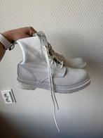 Dr. Martens 1460 Pascal Virginia Mono Wit maat 40, Ophalen, Zo goed als nieuw, Schoenen